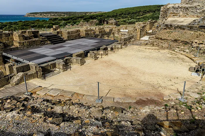 Teatro romano en Baelo Claudia.